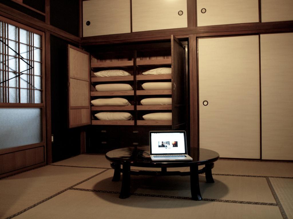 Tunnel Hostel Kitakyushu Room photo
